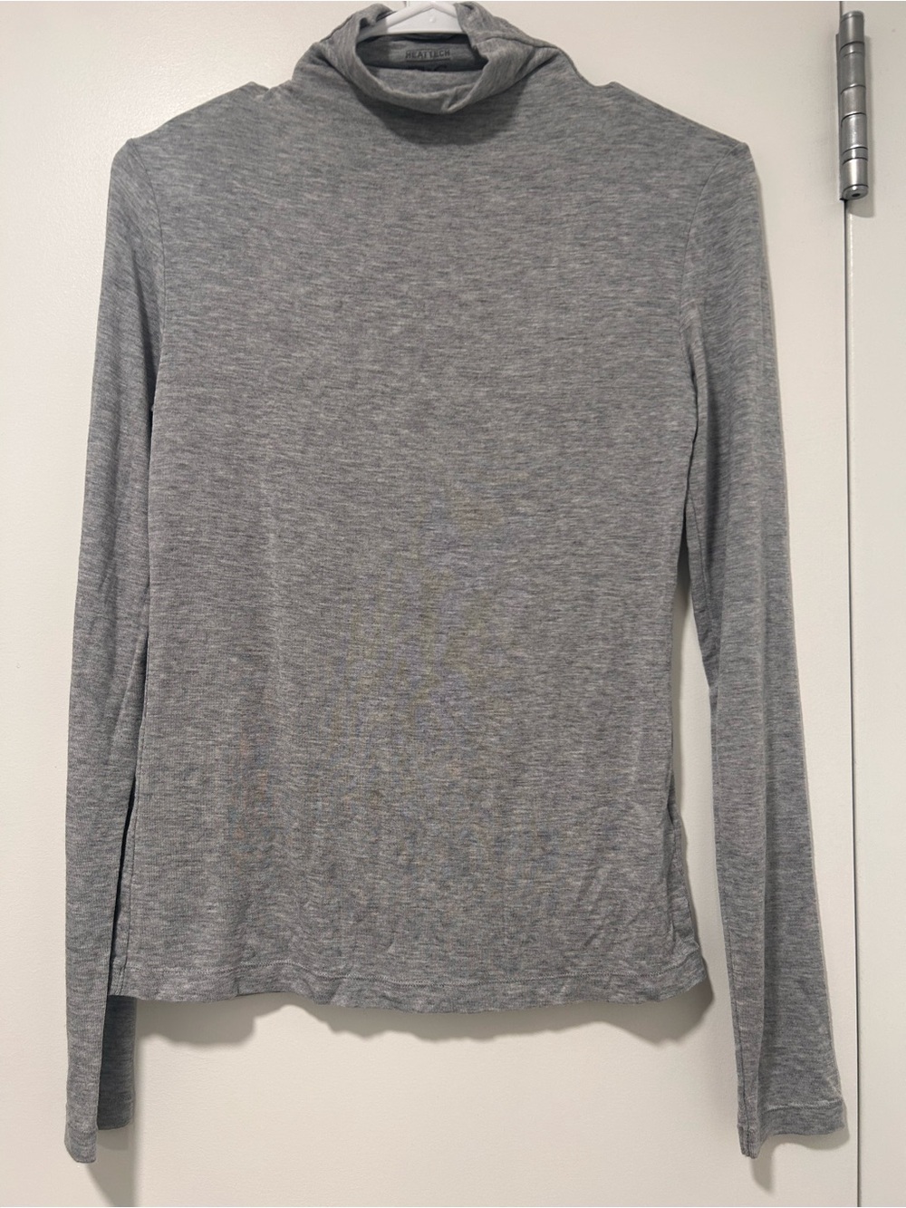 Uniqlo:C HeatTech Wool-Blend Gray Long Sleeve Lightweight Turtleneck